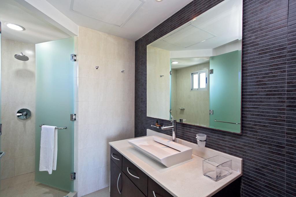 Luxury 3 Bedroom - Beachfront Complex At Mareazul - Buena Vida Casa de férias Playa del Carmen
